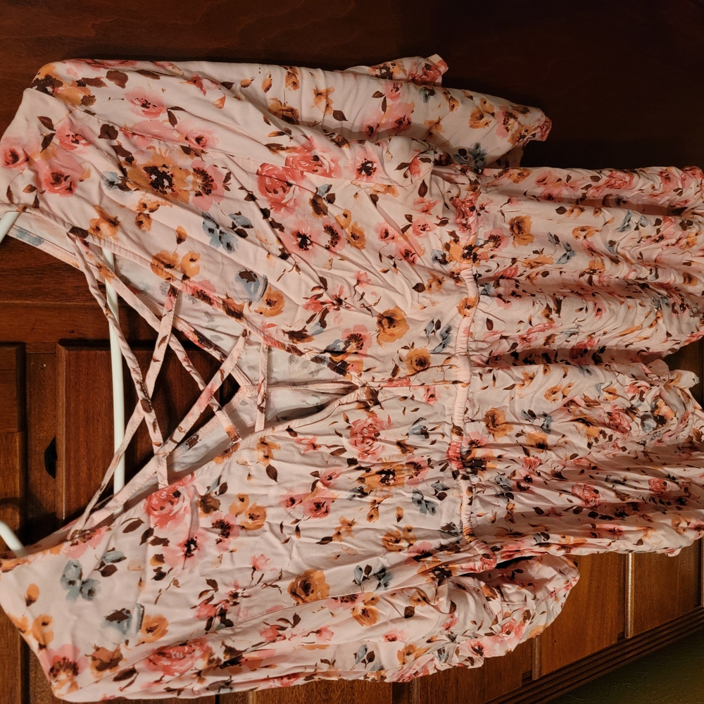 Womens Floral Print Top with Crisscross Back